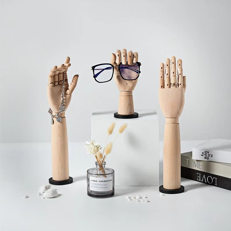 Solid Wood Hand Mannequin Rack - đánh giá và giá Body Jewelry In Store